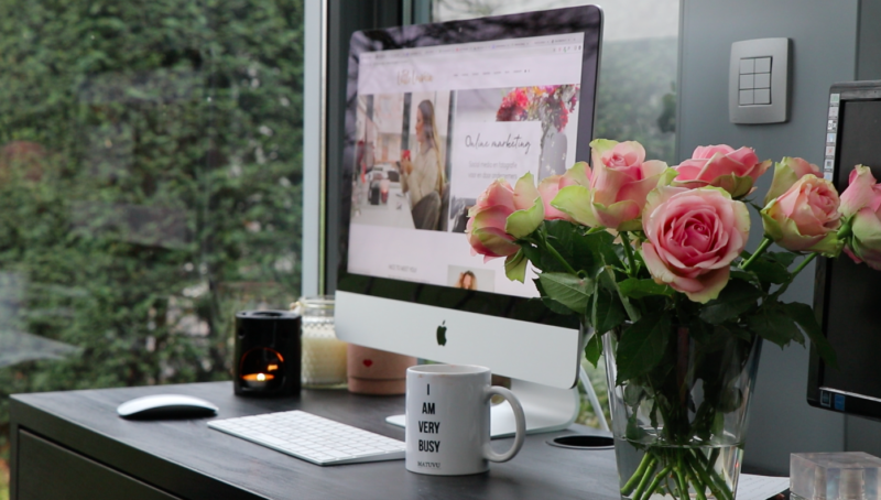 Hoeveel kost het om social media uit te besteden aan een freelance marketeer?